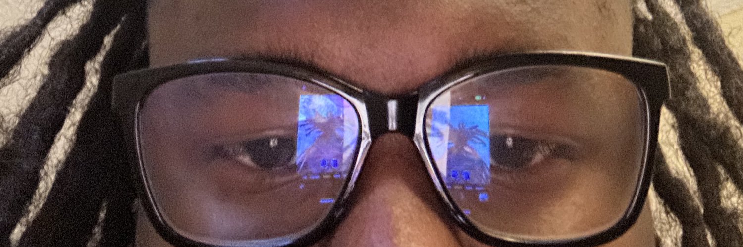 Thenuttstar banner