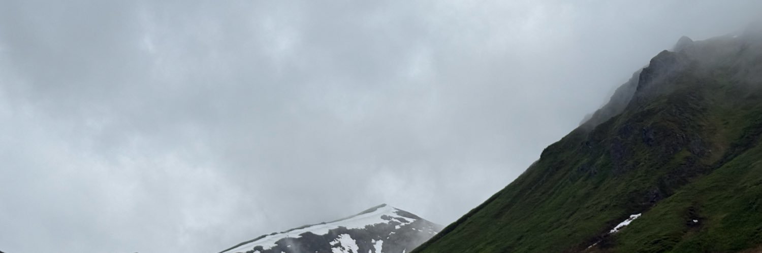 cosmiyurt's profile banner image