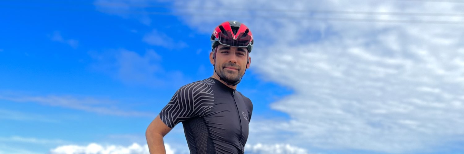DanielVelezz's profile banner image