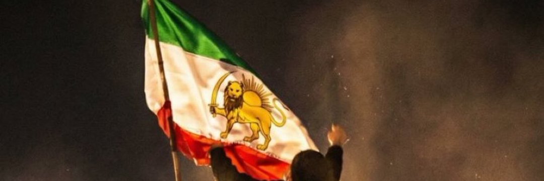 emertaat's profile banner image