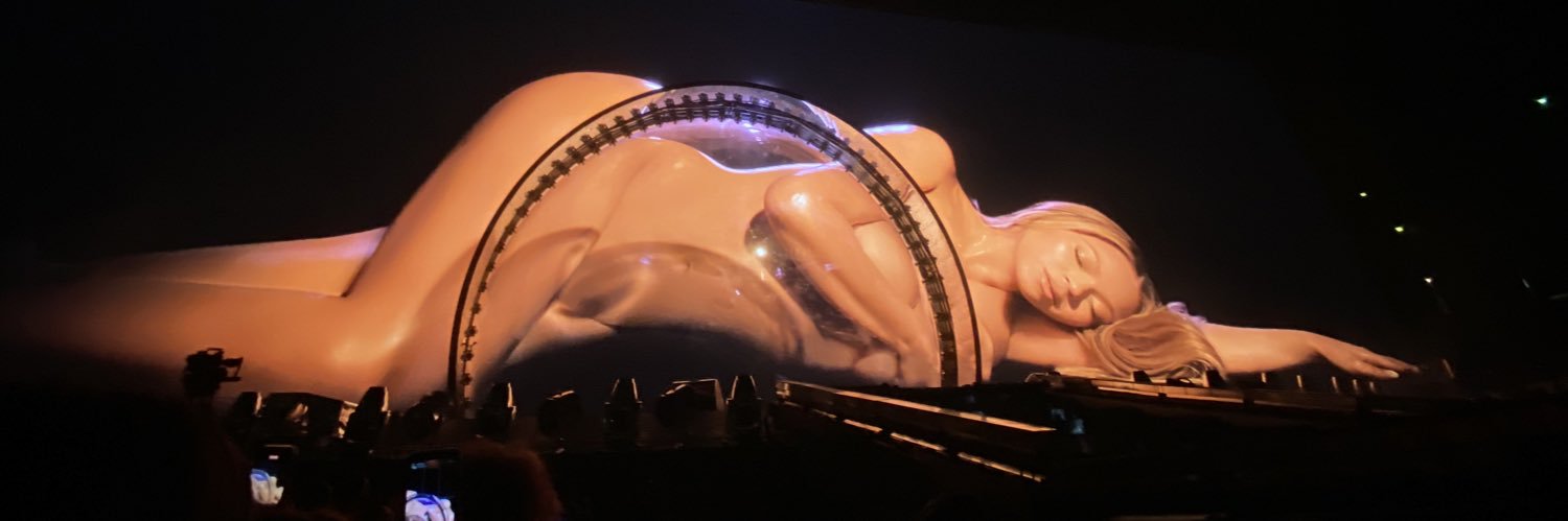 champagne kisses 🥂💋 banner