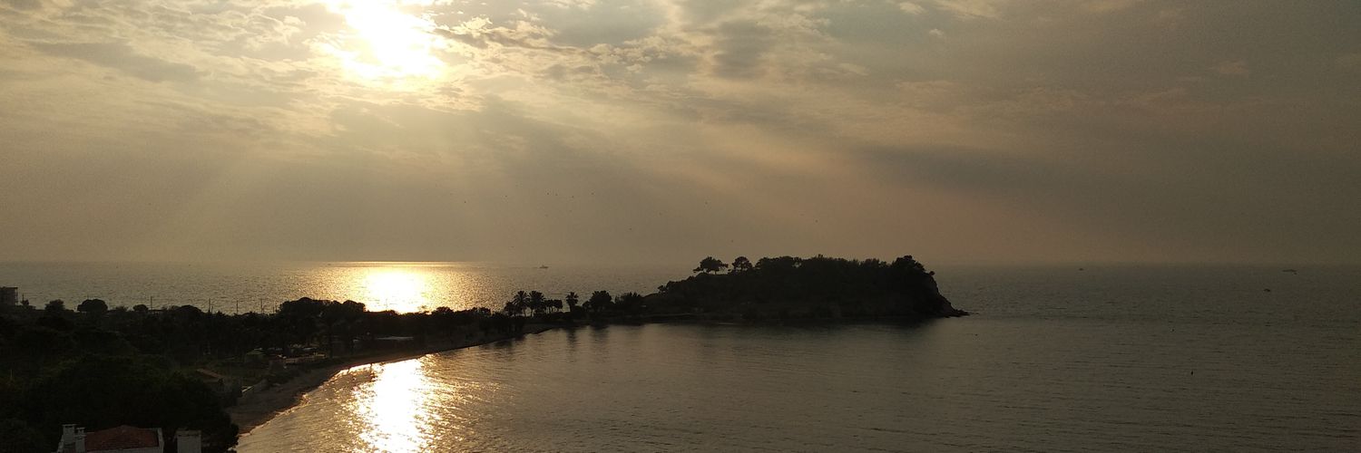 yozyolcu's profile banner image