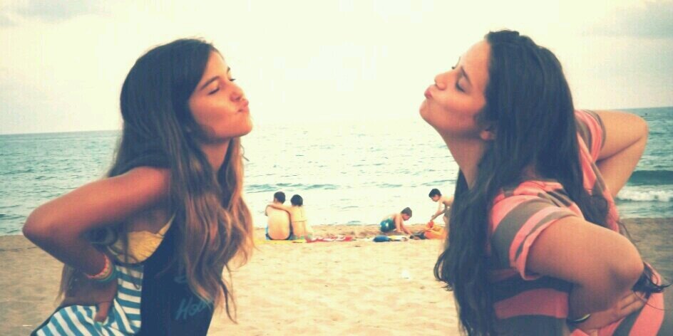 lauraestevea's profile banner image