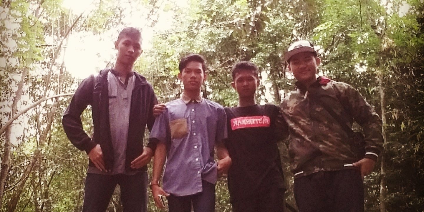rizkyadha99's profile banner image