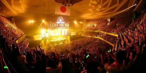 lotte_fmb's profile banner image