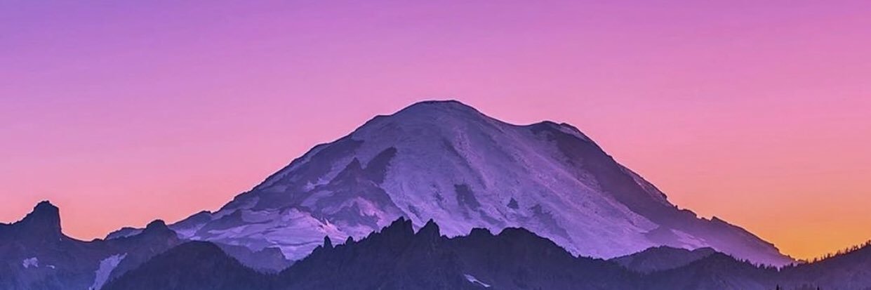 sierrahillinger's profile banner image