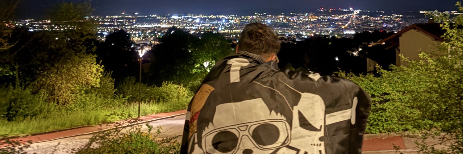 MakRoom_'s profile banner image