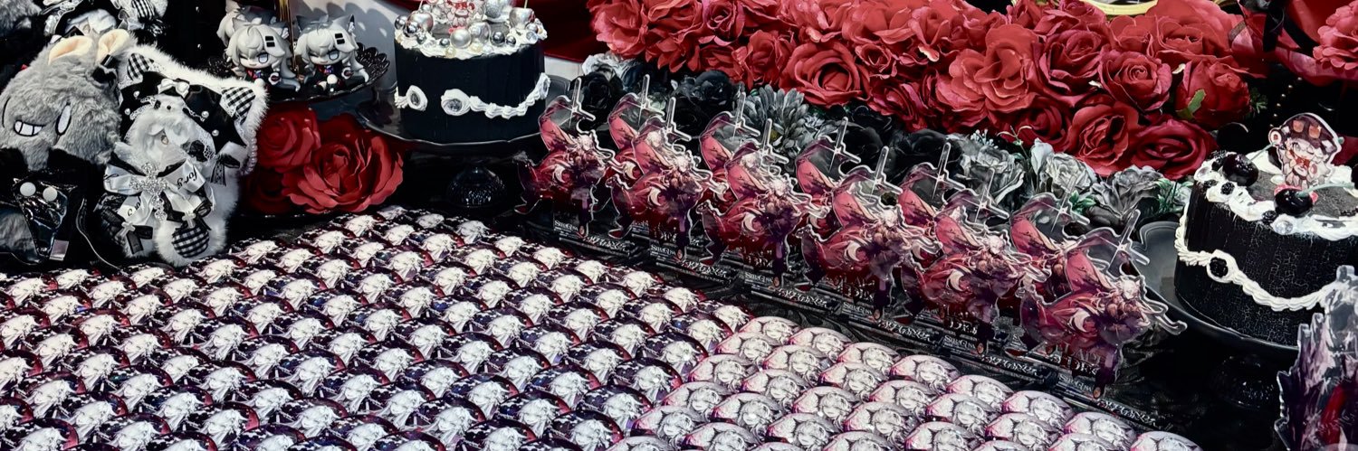 sr01____'s profile banner image