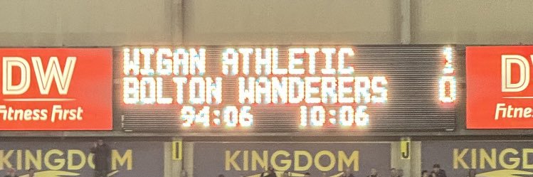 Matthew Molyneaux banner