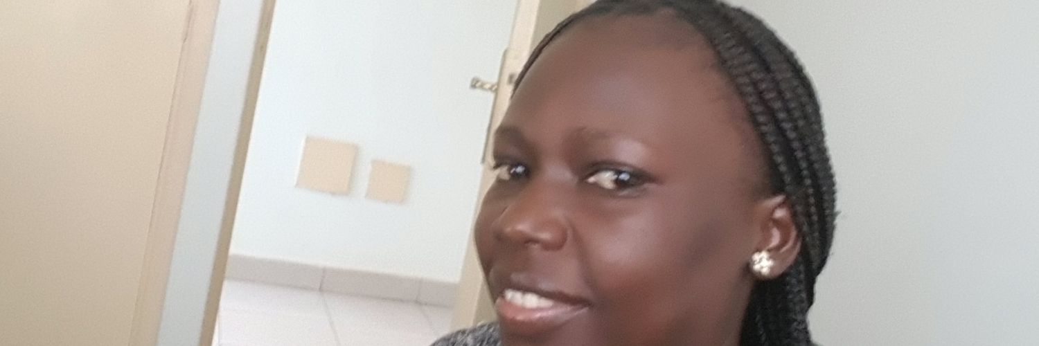 LuanDaisy's profile banner image