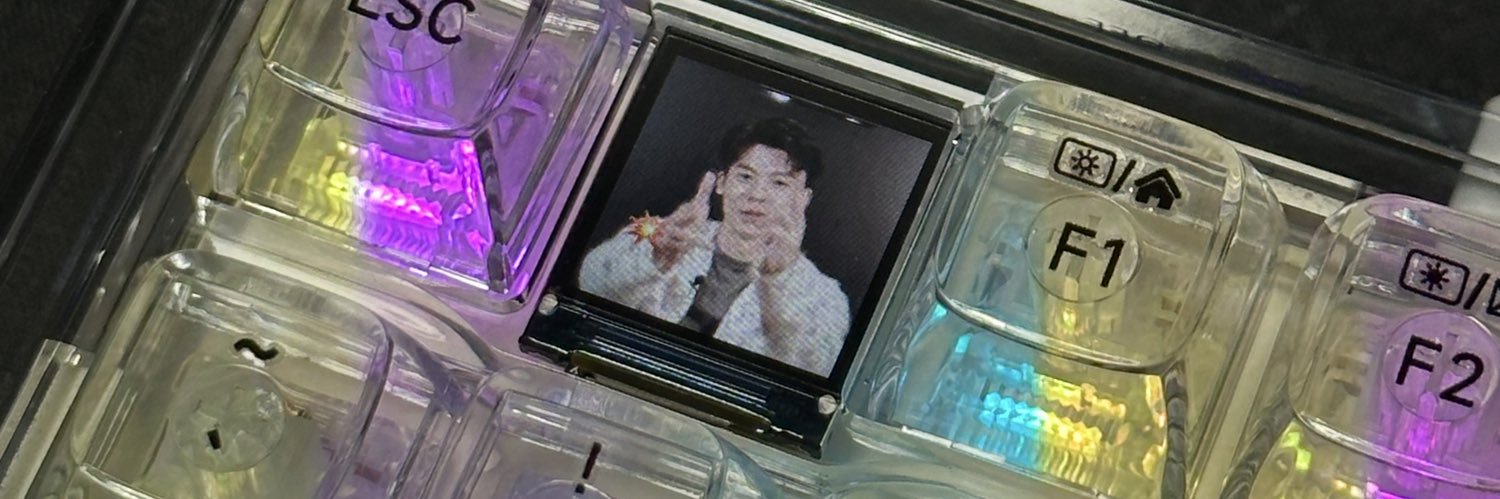 오로로 banner