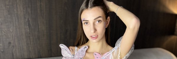 vicky_reddhead Profile Banner