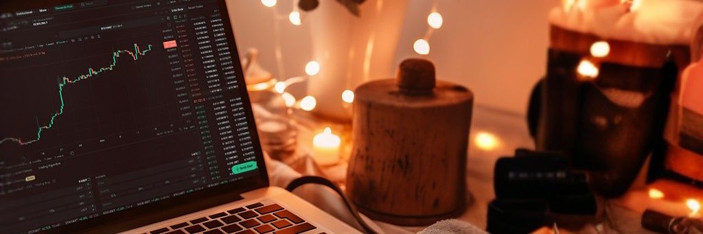 Queen Bees 🐝 banner