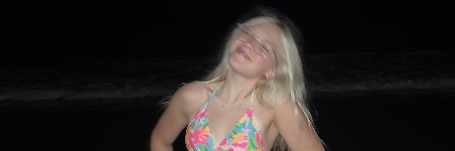 ASHLEE WILLIAMSON banner
