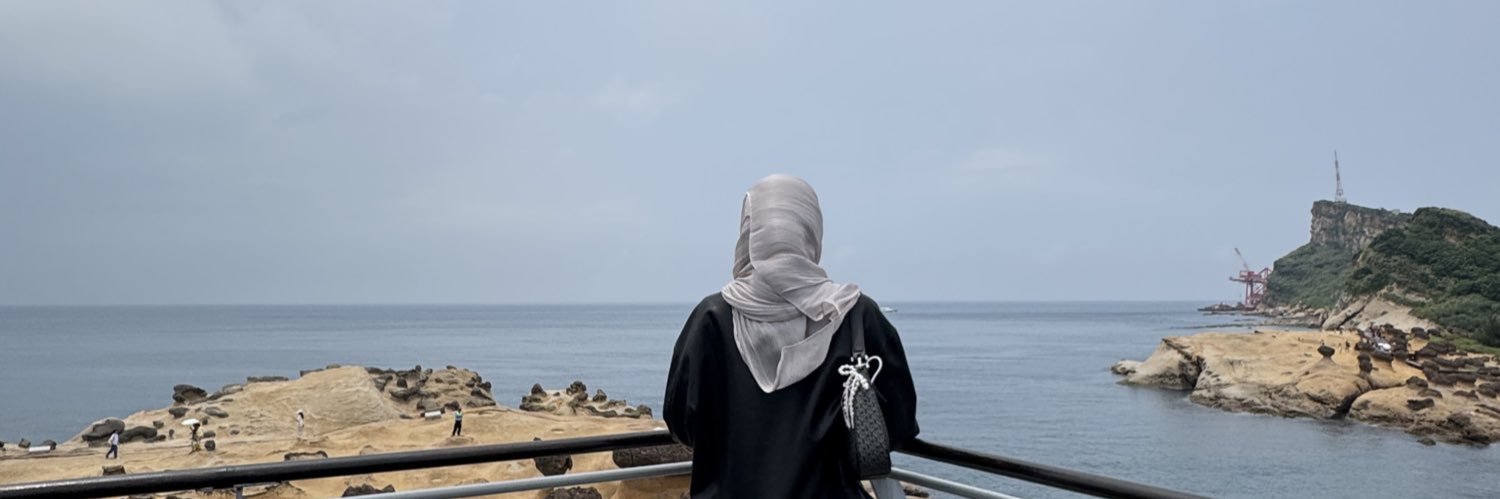 aamcbon__'s profile banner image