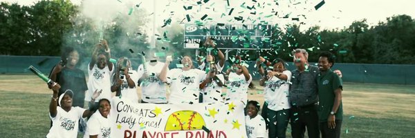 AmiyahL27 Profile Banner