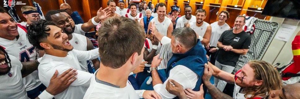 NE Patriots Loyalist banner