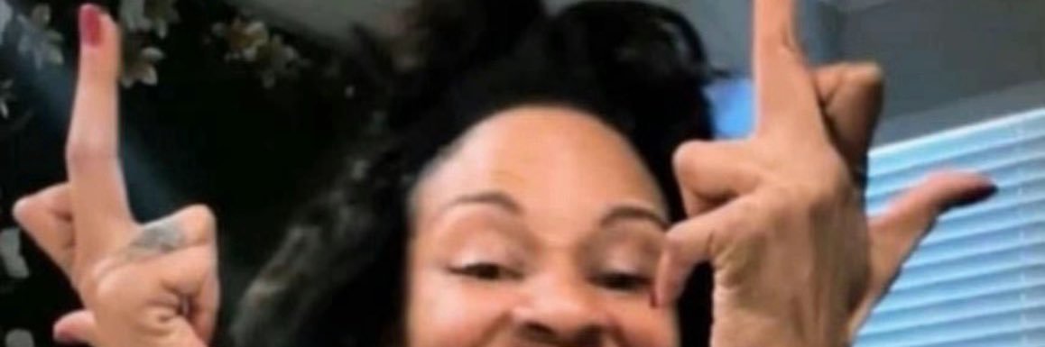 its__Alexis's profile banner image