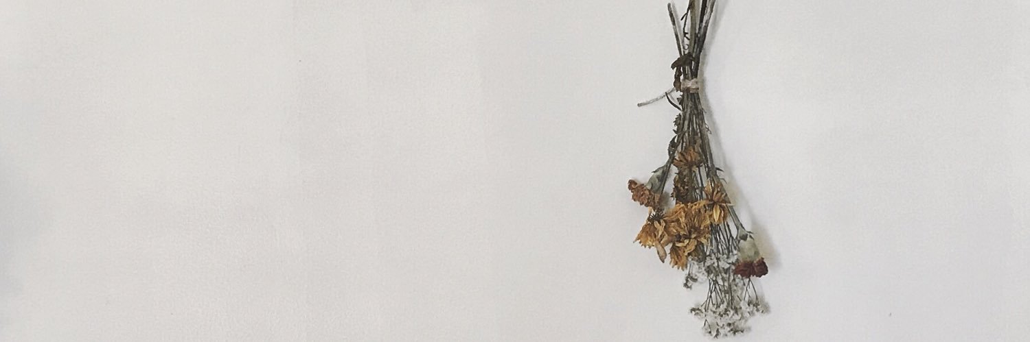 saraaaloo's profile banner image