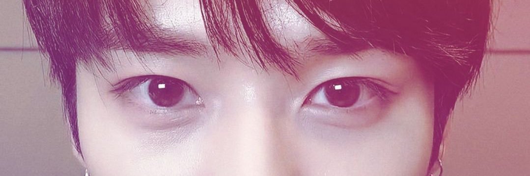 aronenn's profile banner image