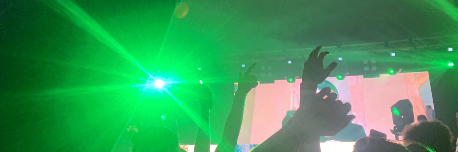 _iivvaannn's profile banner image