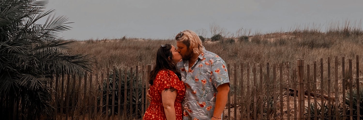 ali_powers_'s profile banner image