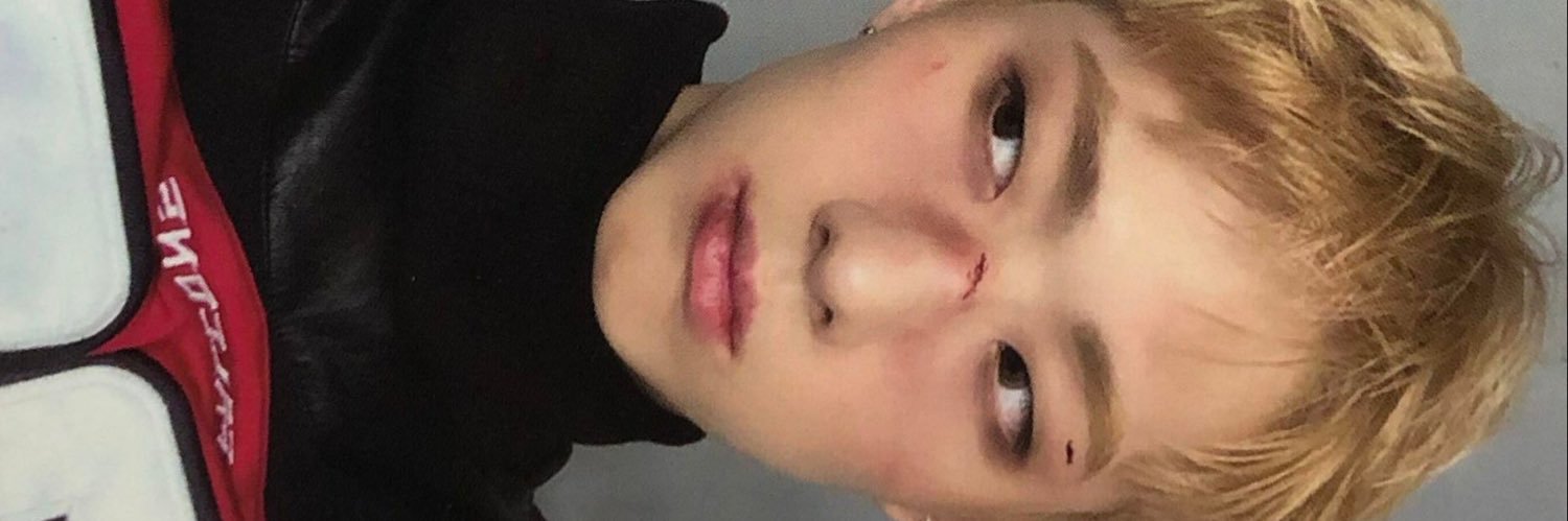 ❦ ∿ banner