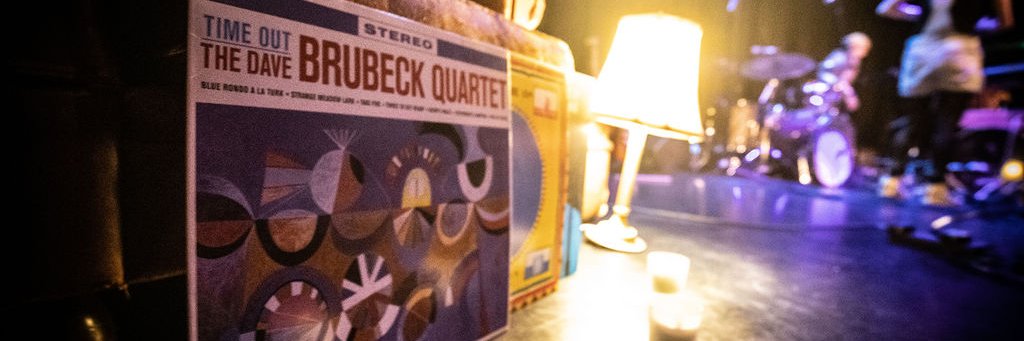 ListeningRoomOx's profile banner image