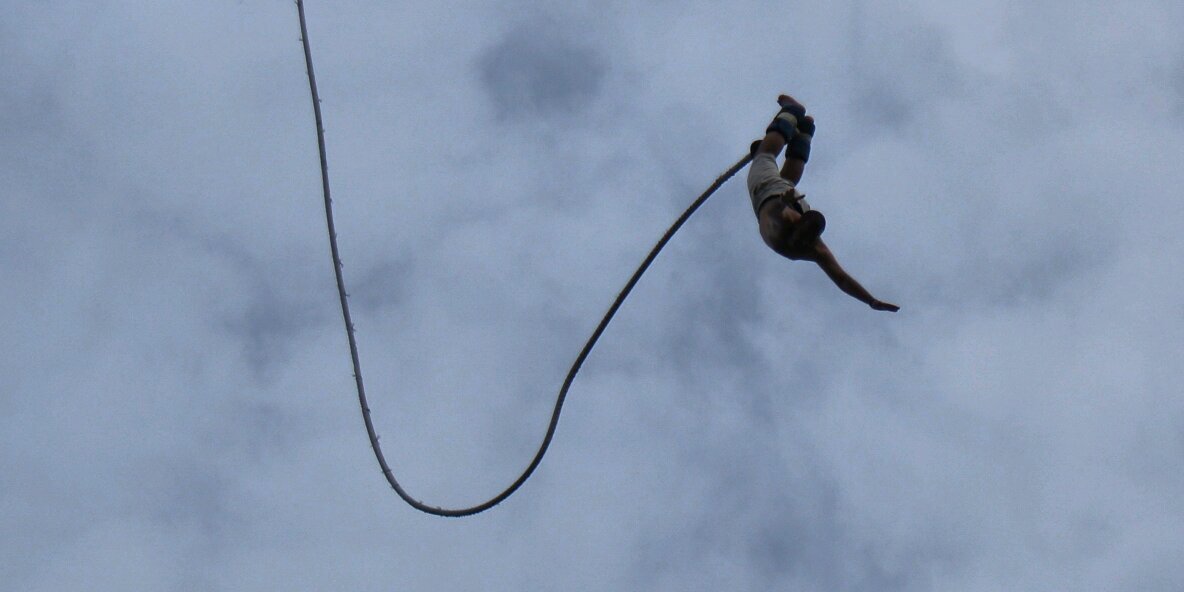 عبدالعزيز الضويان banner