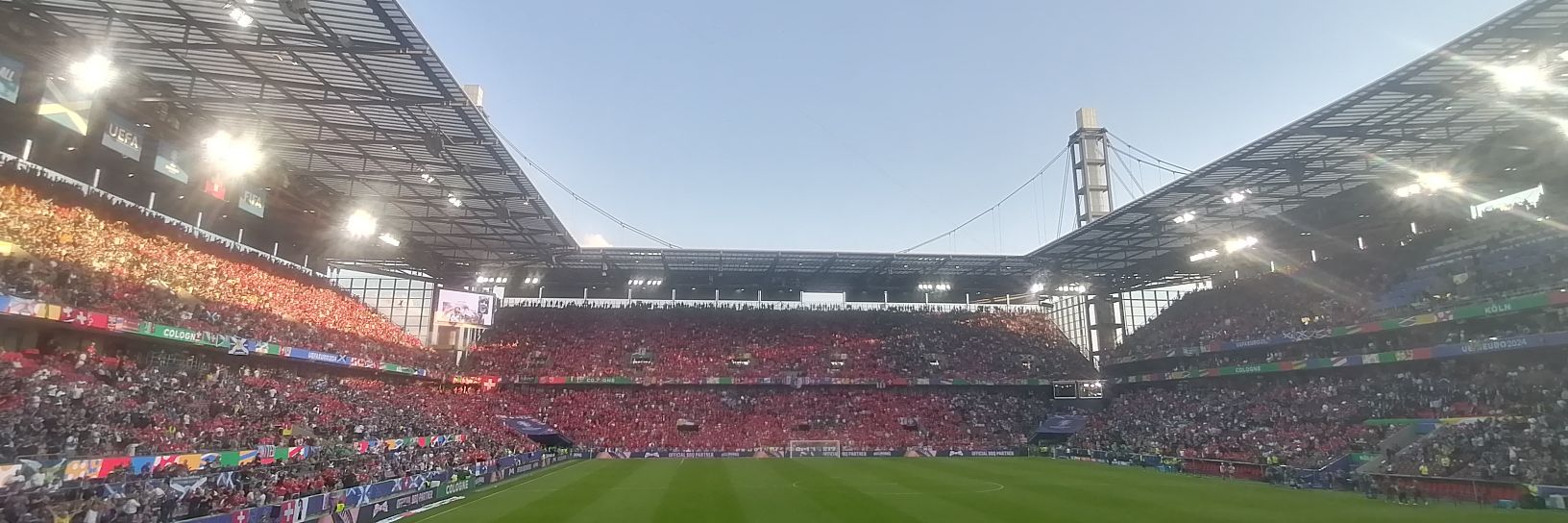 Cameron 🏴󠁧󠁢󠁳󠁣󠁴󠁿🇭🇳 banner