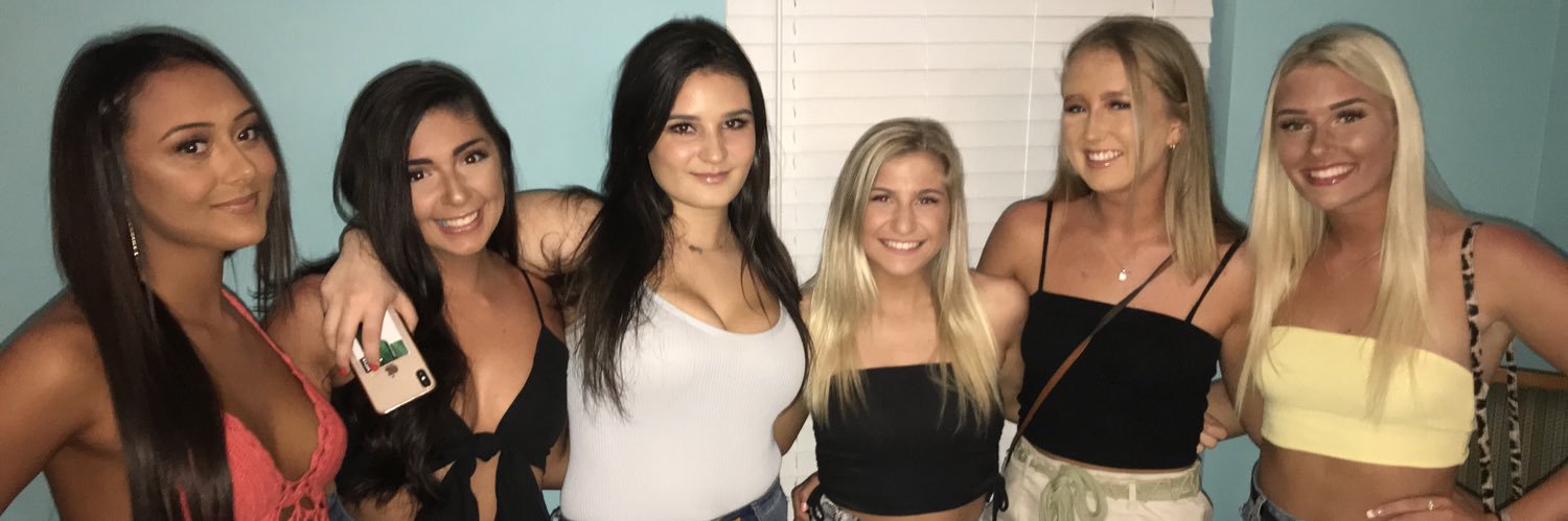 drosmini's profile banner image