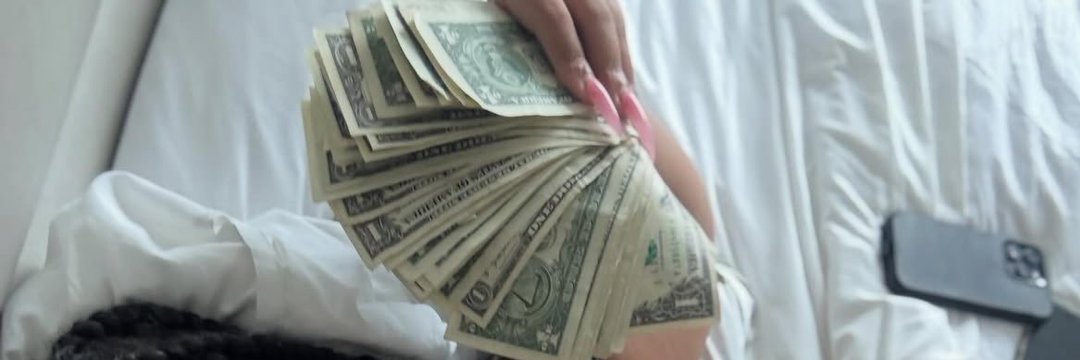 JUICY BRAT 🍒💦 banner