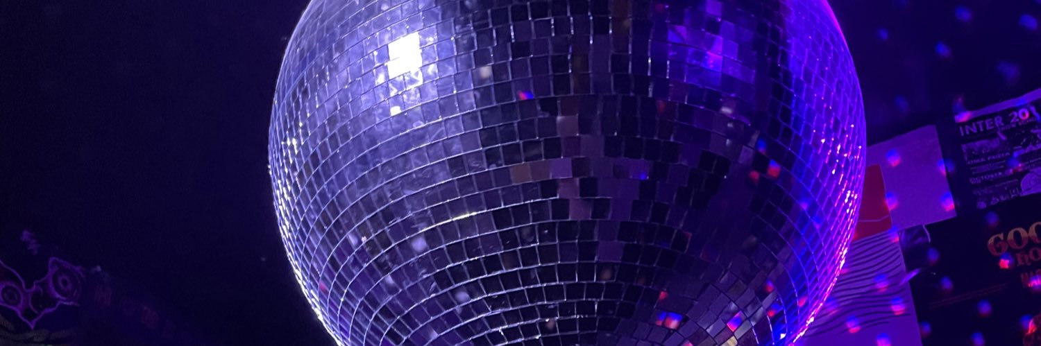 whoisntshe's profile banner image