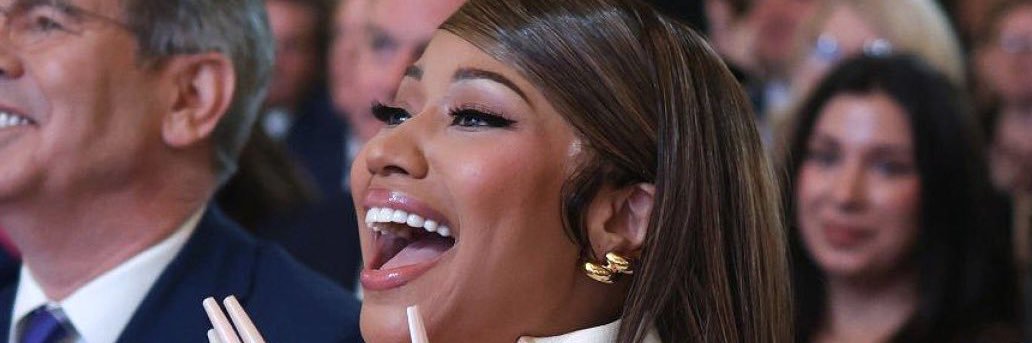 Closed Fist No Backhand banner