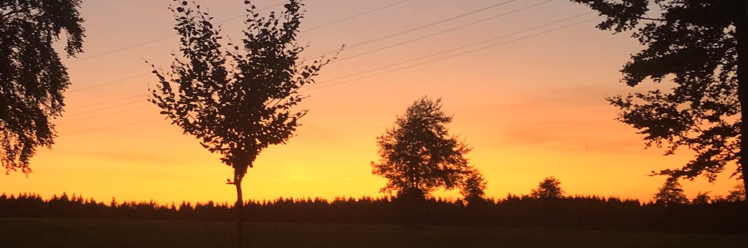 kratky's profile banner image
