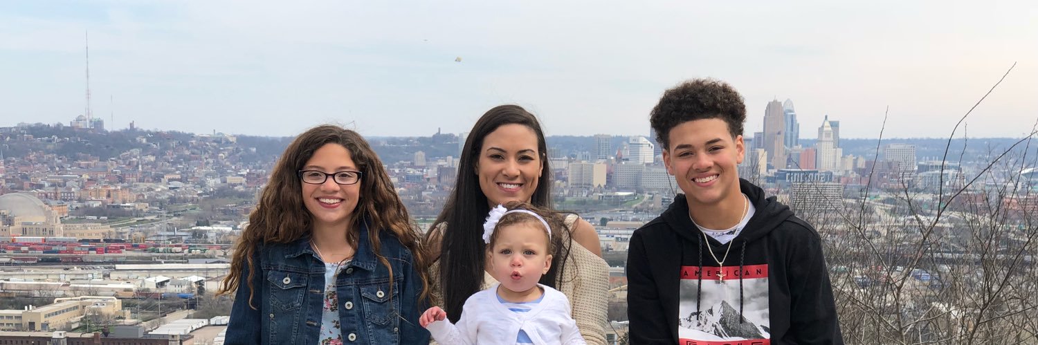 Lexi_Boze's profile banner image