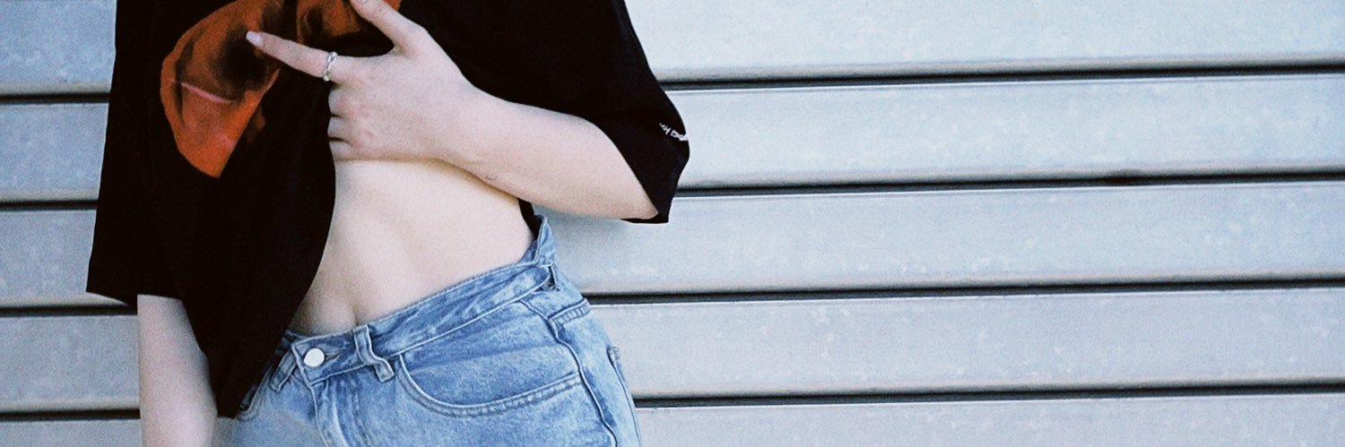 LavinjaE's profile banner image