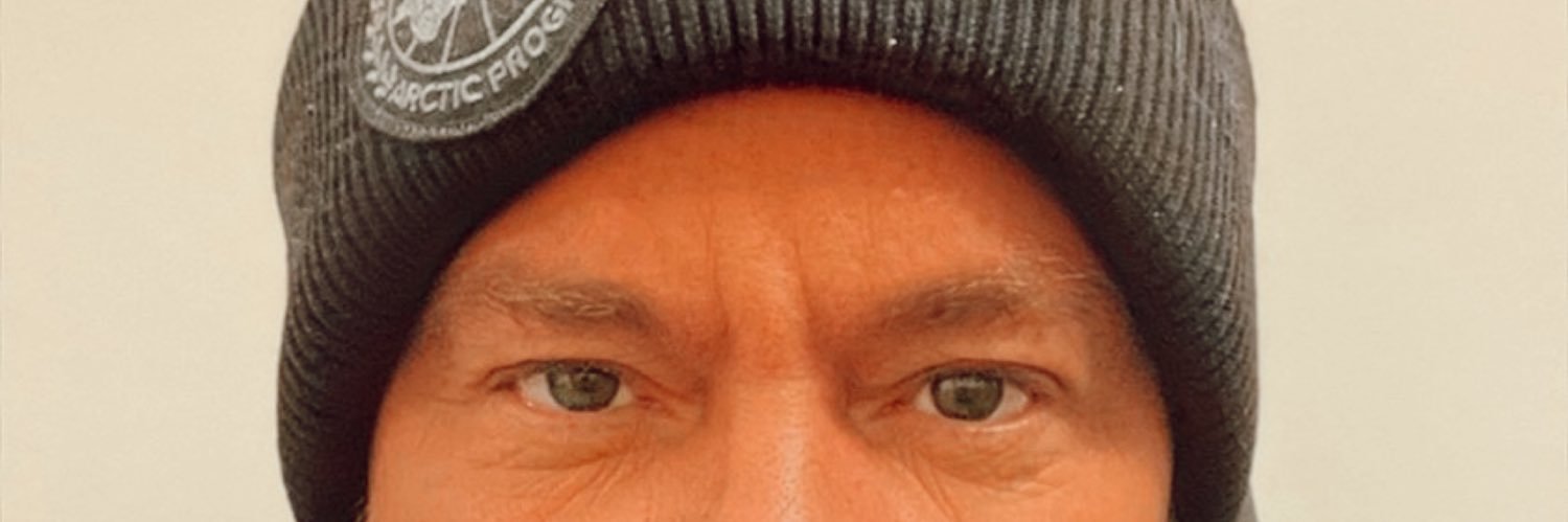Daniel___webb's profile banner image