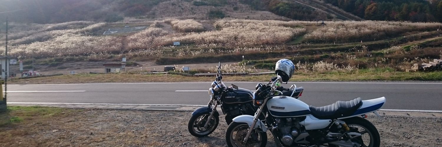 tmtr_1127's profile banner image