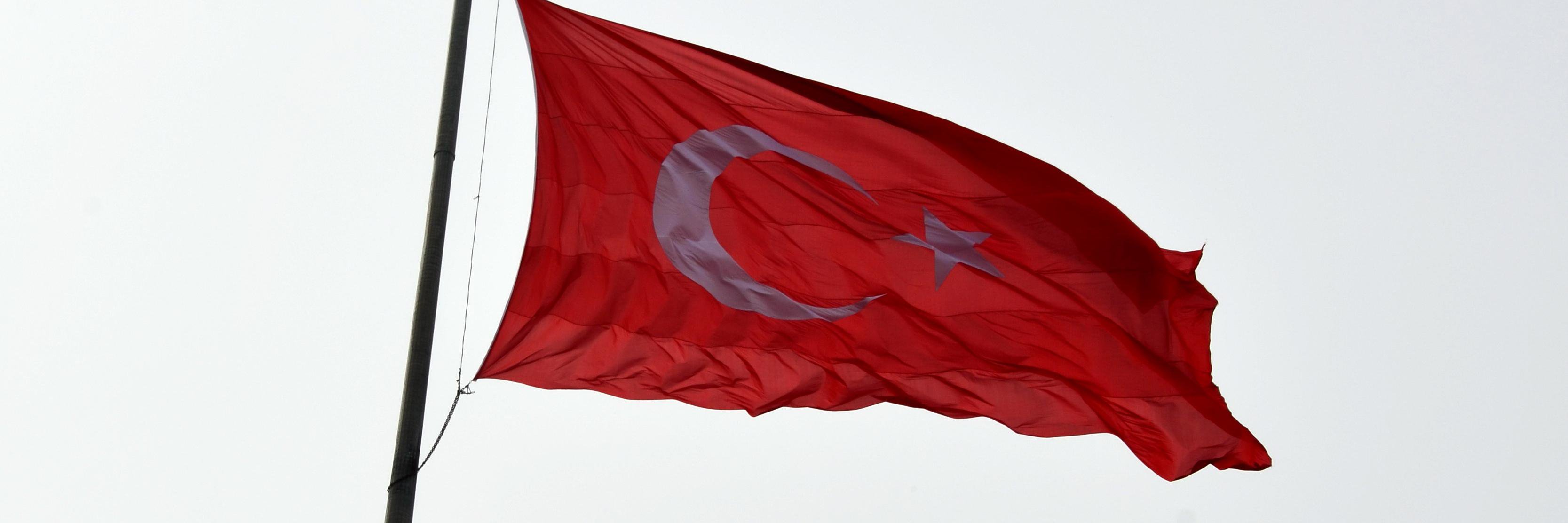 serhatakman's profile banner image