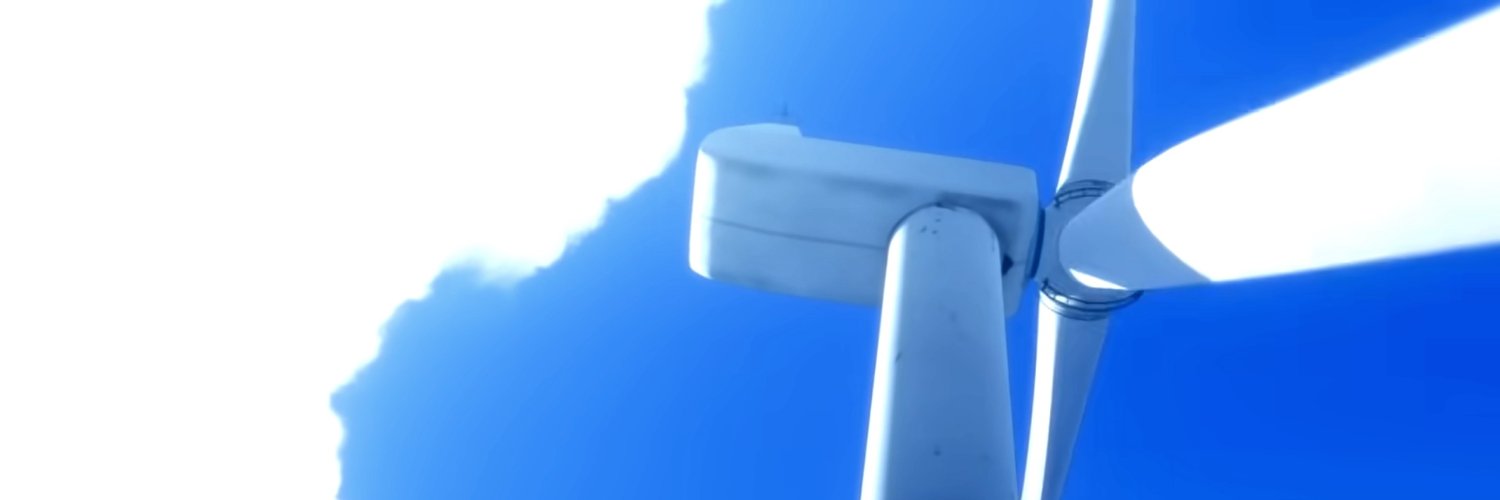 noemkr's profile banner image