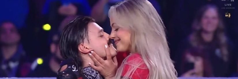 🦇𝕭ruce Wayne🦇 banner