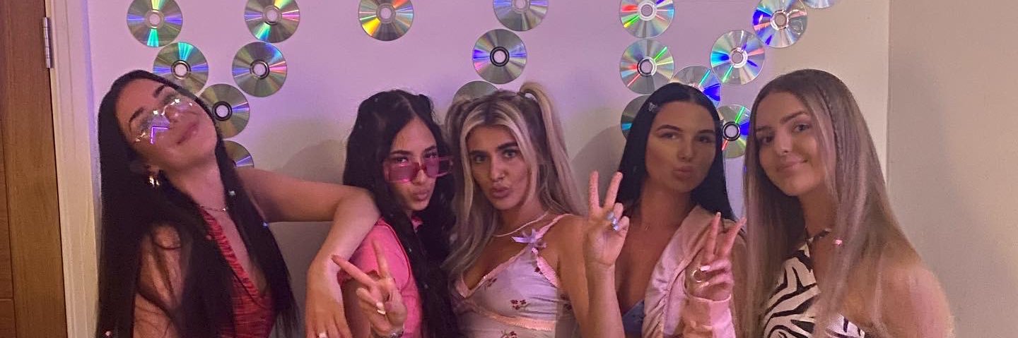 millie_whitee's profile banner image