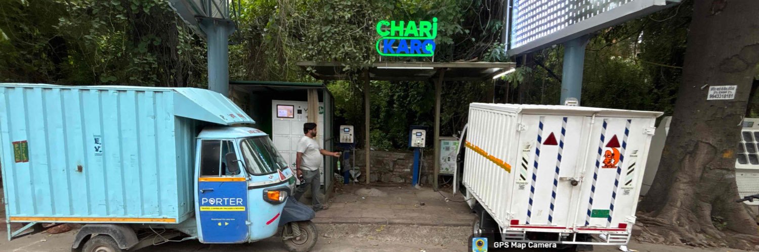 charjkaro's profile banner image