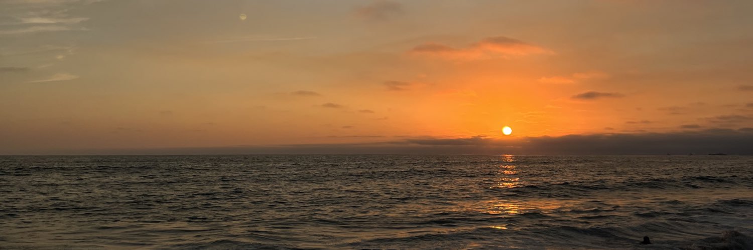 lorenaaxm's profile banner image