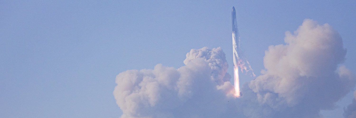 Lucas Trestka banner