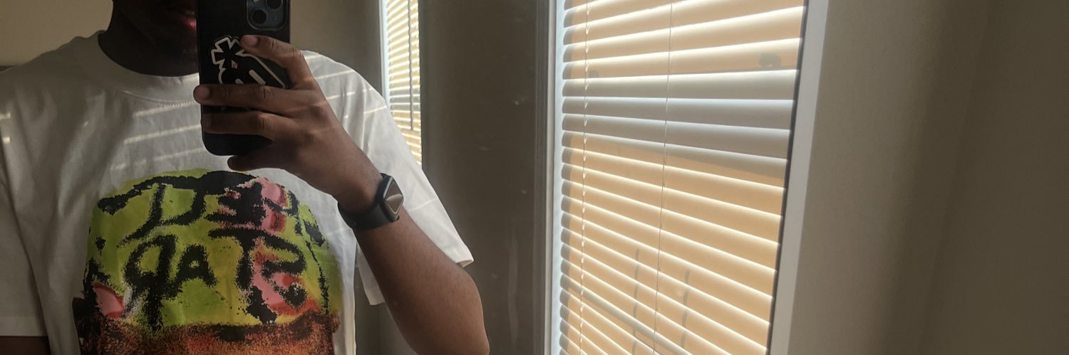 luvvlaron's profile banner image
