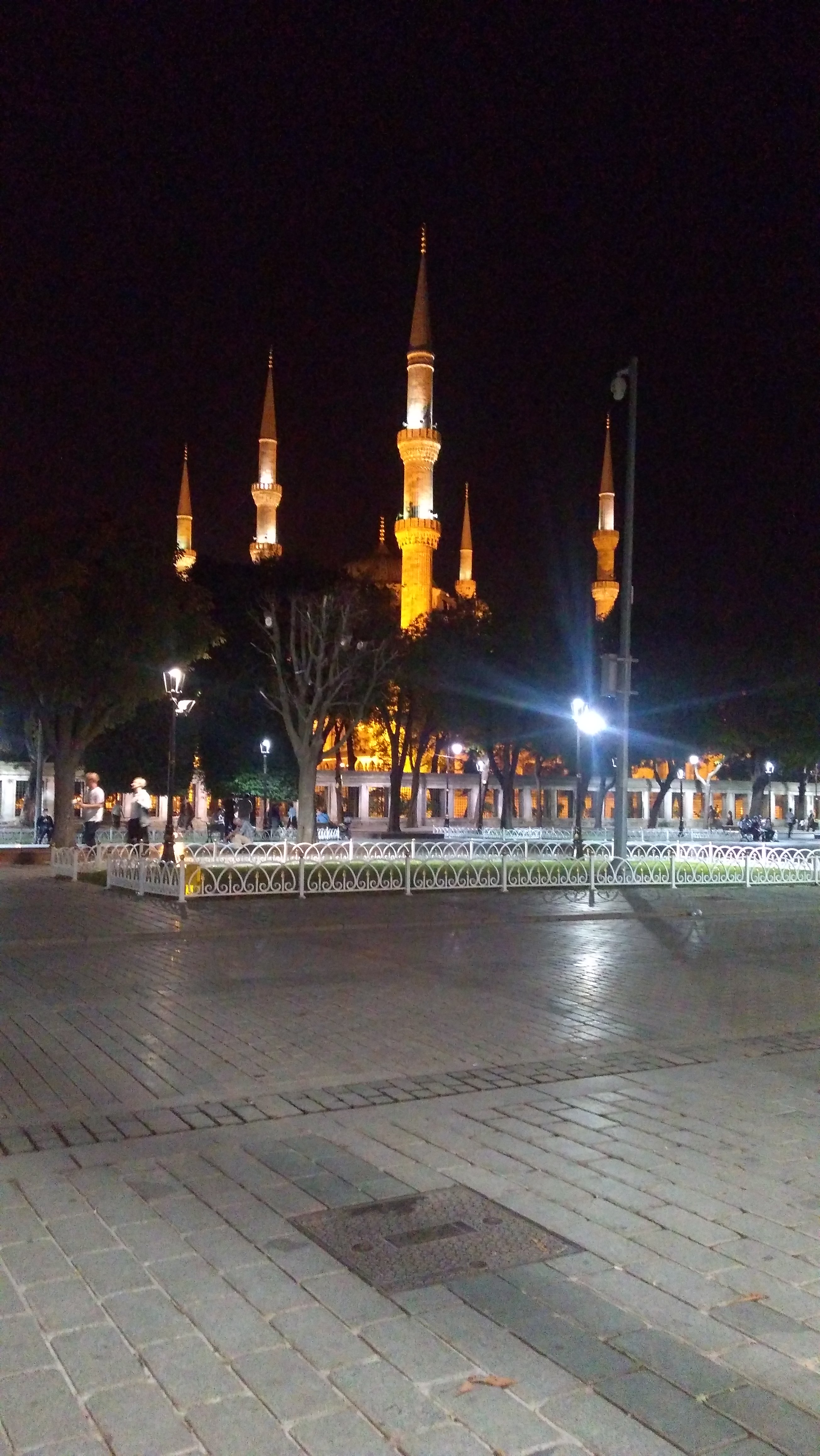 BERAT0554's profile banner image