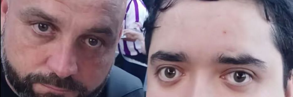 Almond banner