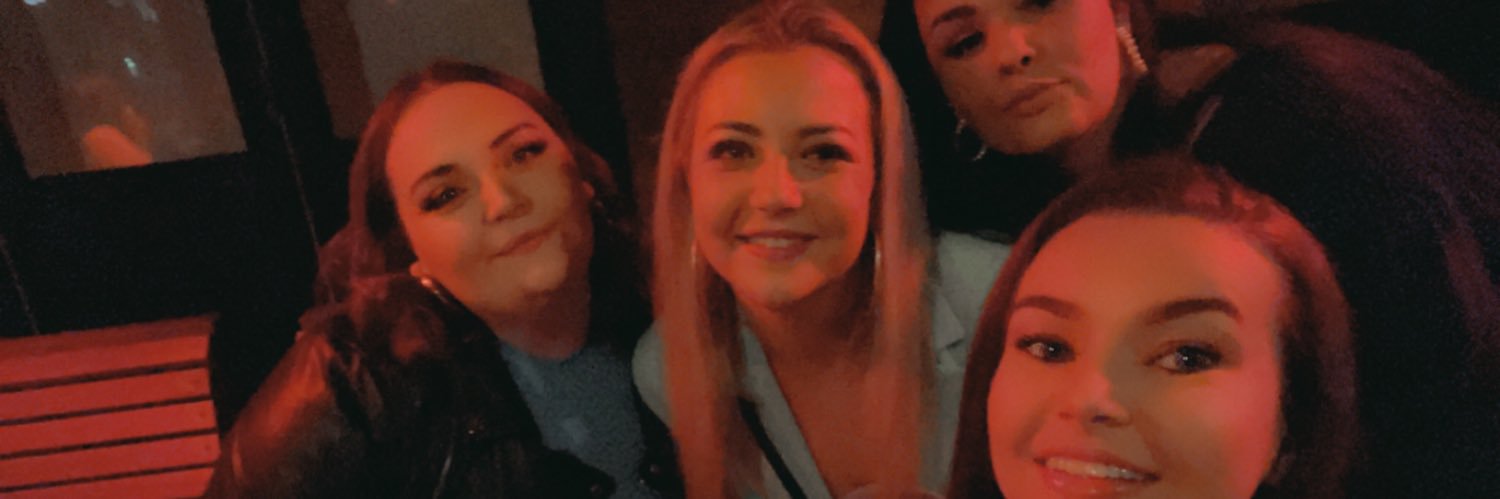Hannah_Lou_'s profile banner image